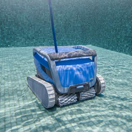 Dolphin M600 Pool Cleaner - Image 3